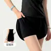 Novos shorts de yoga para mulheres, roupas esportivas para fitness, que valorizam a silhueta, respiráveis, para atividades ao ar livre, anti-exposição, leves, de secagem rápida, roupas de fitness