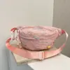 Bolso moderno y de moda para el pecho de mujer con estampado de letras de nailon y costuras de estrellas, riñonera para niñas para uso diario, bolso cruzado pequeño