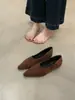 Sapatilhas Femininas Retrô Francesas de Camurça Bico Quadrado Salto Baixo 2025 Outono Estilo Coreano Duas Formas Solado Macio Versátil para o Dia a Dia Sapatos de Vovó
