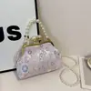 Nova Bolsa da Moda Chinesa para Mulheres, Nova Bolsa de Ombro Bordada com Corrente de Pérolas Casual, Bolsa de Jantar Portátil com Presilha Estilo Chinês