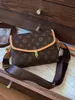 Bolsa Mensageiro de Luxo Leve para Presbiopia para o Dia a Dia Bolsa com Alça Larga no Ombro Feminina 2025 Nova Bolsa de Ombro Transversal Retro de Alta Qualidade