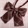 Cuello de Camisa con Lazo de Cuadros Estilo Japonés JK Flor para Mujer Estilo Universitario Foto de Graduación Camisa con Lazo Gratis Traje de Buceo con Lazo