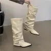 Botas Largas Retro de Tacón Grueso Puntiagudas Fruncidas para Mujer 2026 Otoño/Invierno Nuevo Estilo Piel Suave Doble Hebilla Adelgazantes de Moda Botas de Piel