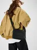 Bolso Pequeño Cruzado para Hombre, Marca de Moda, Bolso de Hombro Pequeño Sencillo y Versátil para el Trabajo, de Aspecto Elegante, Ligero y Moderno para Chicos