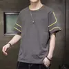 Camiseta Ligera de Manga Corta para Hombre, Nuevo Estilo de Verano, Secado Rápido, Delgada, Talla Grande, Holgada, Cuello Redondo, Top de Media Manga Moderno para Hombre