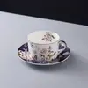 Conjunto de Xícara e Pires de Cerâmica Rosa Branca Europeia Conjunto de Xícara e Pires Francês Xícara e Pires Inglês Xícara de Chá da Tarde Xícara de Água Xícara de Café para Casa