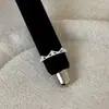 Coleção de Anéis de Metal Vazado com Renda de Alto Padrão Estilo Francês para Mulheres, Luxo Leve, Personalizáveis, Modernos, Tendência, Versáteis