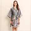 Bata Estampada de Grulla, Bata Suelta, Ropa para el Hogar, Pijama de Seda Sintética, Vestido de Dama de Honor, Venta al por Mayor, Se Puede Usar Afuera, Lujo Ligero