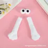 Acessórios de Meias Magnéticas para Casal de Mãos Dadas Preenchidas com Algodão Preto e Branco, Pequenas Decorações de Mão e Olho, Roupas, Chapéus, Meias, Materiais Decorativos de Pelúcia Venda por Atacado