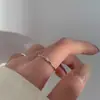 Anillo de Cadena con Diamante Individual, Anillo para Dedo Índice, Diseño de Nicho, Estilo Minimalista, Anillo de Cola para Mujer, Nuevo Modelo Ins 2025