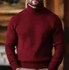 En stock, nuevo suéter para hombre para comercio electrónico transfronterizo, estilo europeo y americano, corte ajustado, tejido elástico, color liso, rayas verticales, suéter de cuello alto