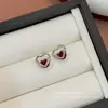 Brincos Retro Ancora Vermelho Coração Vazado para Mulheres, Brincos Versáteis da Moda e de Alta Qualidade, Brincos Personalizados de Luxo Leve para o Ano Novo