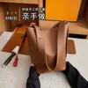 Bolsa balde DIY caseira estilo coreano bolsa de material bolsa nicho vintage nova moda feminina bolsa de ombro para o dia a dia sob o braço