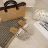Sandalias Tejidas Huecas de Punta Cerrada para Mujer, Verano 2026 Nuevas Vintage Transpirables de Moda Cómodas Zapatillas de Deslizamiento para Mujer