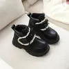 Botas Martin Estilo Academia de Princesas 2026 Otoño/Invierno Moda Nueva para Niñas Suela Suave Velcro Caña Alta Botas Cortas de Piel Birkenstock