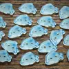 Botón de Tiburón Azul Pequeño Cuaderno de Mano DIY Accesorios de Decoración de Dibujos Animados Ropa de Bebé Material de Botón para Coser a Mano BJD