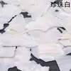 Piezas Grandes de Concha, Piezas Grandes de Nácar, Pinturas en Laca, Arte en Laca, Iluminación para el Hogar, Joyería con Incrustaciones de Peineta, Materiales, Gomai Taibo