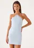 Ropa de Mujer para Comercio Exterior Europeo y Americano 2026 Nuevo Estilo Vestido Corto de Encaje Patchwork con Cuello Halter Cintura Ceñida Ajuste Delgado