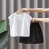 Traje sin mangas para niño 7370 Nuevo Verano 2026 Moda Tendencia Chaleco de Verano Elegante para Niños Conjunto de Dos Piezas