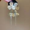 Pendientes de Borla de Pétalos de Flor Calados con Circonita Aguja de Plata Pendientes Metálicos Europeos y Americanos Pendientes Lujo Accesible Pendientes de Alta Gama para Mujer