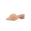 Pantuflas peludas de tacón bajo para dedo del pie para mujer, para usar en exteriores en otoño e invierno, punta fina, nuevo estilo de hermana real para mujer 2025, medias pantuflas de pelo corto