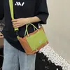 Bolso casual de moda transfronterizo para mujer, gran capacidad, nuevo estilo 2026, versátil bolso de hombro, bolso tote, bolso para el trabajo, bolso cruzado, bolso almohada