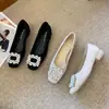 Hui Liya G3760-74 Hebilla Cuadrada Versátiles Planos para el Trabajo Estilo Francés Pedrería Tacón Grueso Bajo Zapatos de Mujer 2026 Modelo Nuevo
