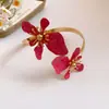 Pulsera de Brazo con Flor de Goteo de Aceite de Metal Transfronteriza Europea y Americana, Pulsera de Estilo de Moda Vintage, Joyería de Lujo Ligero de Gama Alta para Mujeres