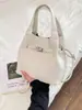 Bolsos Pequeños de Moda para Mujer de Este Año, Nuevos Bolsos de Hombro para Debajo del Brazo con un Toque de Lujo, Versátiles Bolsos Cruzados tipo Cubo