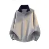 Suéter de punto casual de ajuste limpio para hombre, con bloques de color, cuello solapa y media cremallera, para otoño e invierno, estilo retro old money.