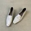 Edição Pele de Ovelha~Estilo Britânico Couro Genuíno Bico Quadrado Slip-on Sapatos Pequenos de Couro para Mulheres com Aumento de Altura Oculto Couro Macio Calçados Externos Mocassins para o Dia a Dia.