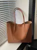 Bolsa Tote Grande e Tendência deste Ano para Mulheres 2026 Nova Casual Simples de Ombro Moda Versátil para o Dia a Dia