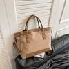 Bolsa Feminina Nova Moda Cor Contrastante Casual Simples para o Dia a Dia Grande Capacidade Ombro Transversal Bolsa Tote Bolsa de Pulso para Mulheres