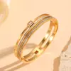 Versátil Transfronterizo Acero Inoxidable Electrochapado al Vacío Joyería Flor Pequeña Patrón de Ojo Varios Brazaletes para Mujer Brazaletes de Diamante