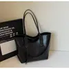 Bolsa de comércio exterior transfronteiriça da fábrica de origem, bolsa tote simples para o dia a dia, nova bolsa de mão elegante de grande capacidade