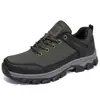 Zapatillas de cuero para hombre talla grande 46 de otoño e invierno para comercio exterior, zapatos casuales para hombre para exteriores y senderismo para mediana edad y ancianos