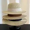 Sombrero de Paja Retro Británico de Ala Plana Estilo Casual Perezoso para Mujer, Sombrero de Sol Versátil para Protección Solar de Verano