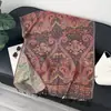 Novo Cachecol de Lã Dourada Estilo Corte Estampa Paisley com Franjas Outono Inverno Retrô Aquecedor de Pescoço Roupa de Fora para Festas Cachecol Longo