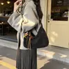 Bolso Cubo de Gran Capacidad Bolso Cruzado Versátil Bolso de Hombro Simple Casual Retro para Viajar al Trabajo Comercio Transfronterizo Exterior Bolso Dumpling