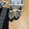 26 estilos iguais aos Yibo femininos sola grossa casual bloco de cores cadarço sapatos Argan esportivo casal respirável