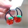 Nuevos y lindos pendientes de estudiante de moda para niños con purpurina roja, clip de oreja de amor sin perforación, joyería de oreja de fresa
