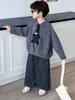 Conjunto de Roupa de Primavera para Meninos 2026 Novo Estiloso Infantil Moda de Primavera Conjunto de Duas Peças Tendência Casual Esportivo para Menino