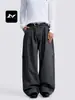 Calça casual masculina retro preta com rico estilo americano, marca da moda, pregas duplas, calça cargo multibolsos, high street, legal e estilosa, calça longa de corte reto