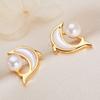 Joyería al por mayor de Zhuji Aretes de perlas de agua dulce Aretes Aguja de plata s925 Aretes de nácar Sentido avanzado para enviar a novias
