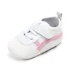 Zapatos de otoño para bebé y niño pequeño, suela suave, zapatos casuales para bebé, antideslizantes, transpirables, zapatillas blancas pequeñas, al por mayor, total 2065