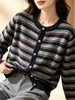 Cardigan Feminino Gola Redonda Tricô Listrado Cardigan Outono Inverno Roupas Femininas Elegante Camada Base Redutora de Idade Suéter Solto Bloco de Cores Jaqueta Outono