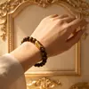 Nueva Joyería Transfronteriza Acero Inoxidable Cierre Magnético Ojo de Tigre Pulsera de Cuentas Piedra Volcánica Pulsera de Piedra Natural Pulsera de Pareja