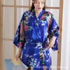 Bata de Noche para Mujer Estilo Japonés Similar a la Seda Tono Kimono Bata de Comercio Exterior Cardigan de Pavo Real Bata de Baño Larga Sexy de Verano