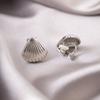 Pendientes de Clip Elegantes y Versátiles para Mujeres Sin Perforaciones, Adecuados para el Viaje Diario, con un Toque de Lujo Ligero de Alta Gama, Diseño Triangular