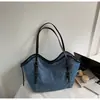Bolsa casual retro transfronteiriça de grande capacidade para mulheres, nova bolsa tote jeans da moda, bolsa de ombro versátil para o dia a dia, moderna